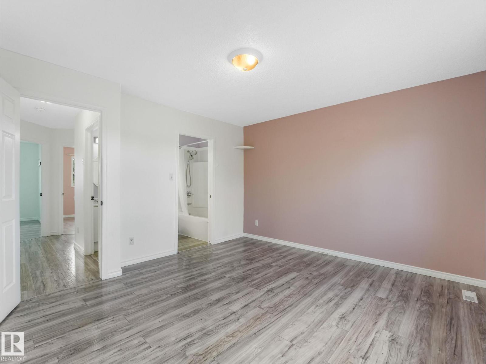 6828 159A AV NW - 27