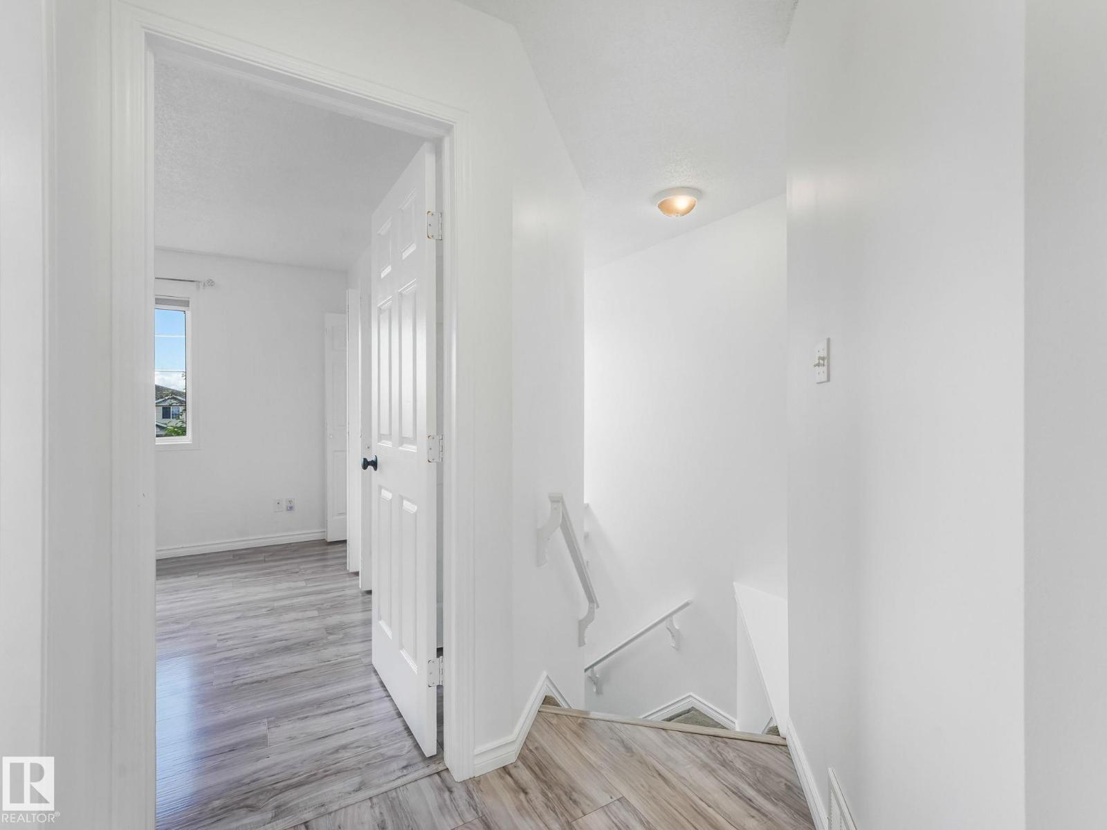 6828 159A AV NW - 23