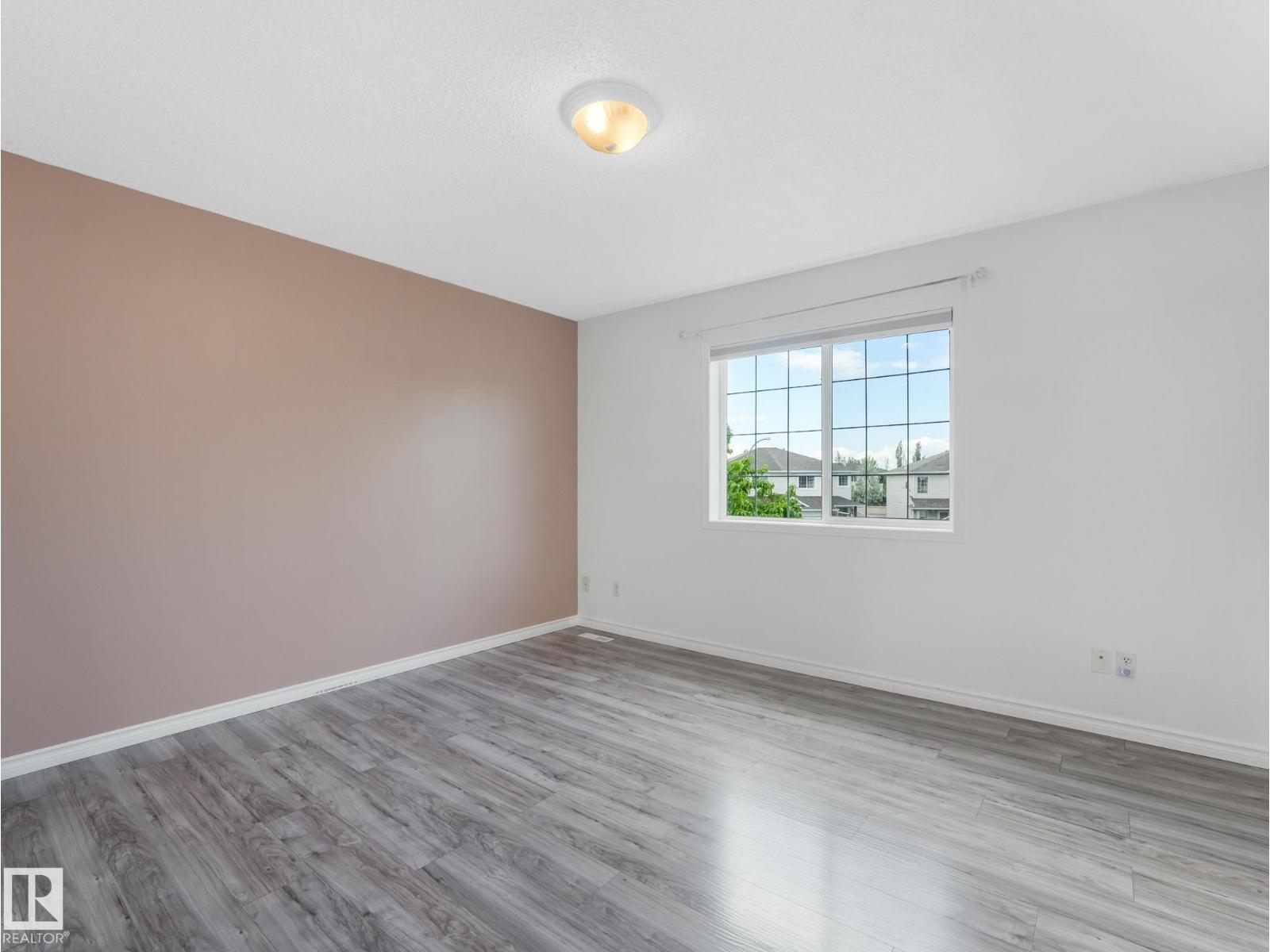 6828 159A AV NW - 26