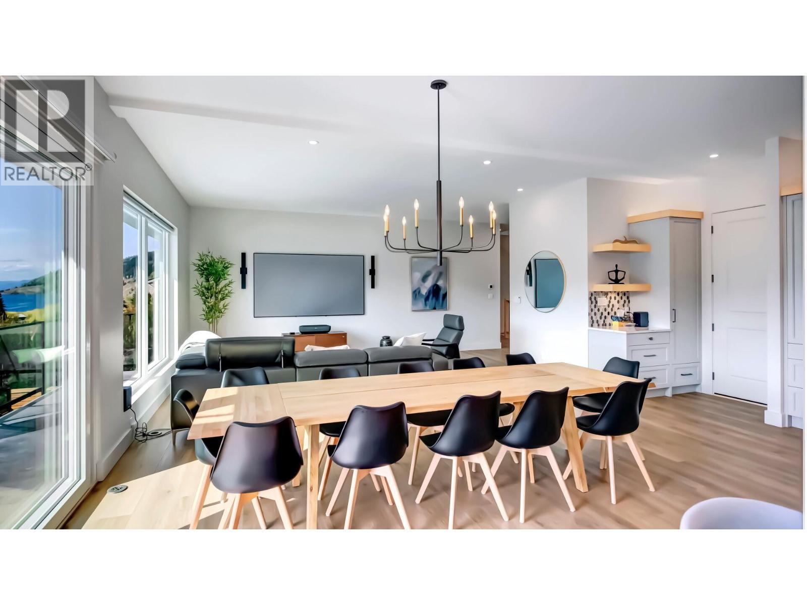 110 Eastside Road - 11