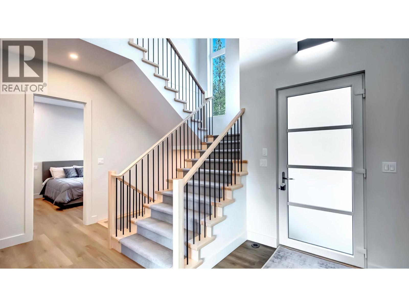 110 Eastside Road - 12