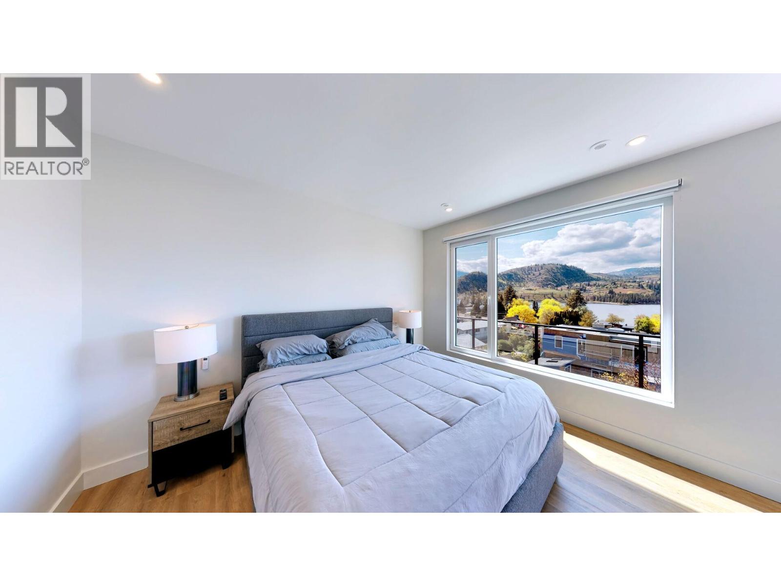 110 Eastside Road - 26
