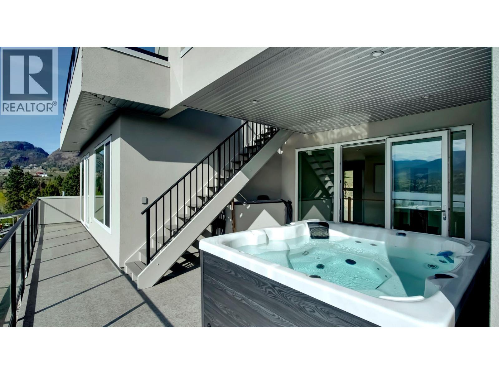 110 Eastside Road - 28