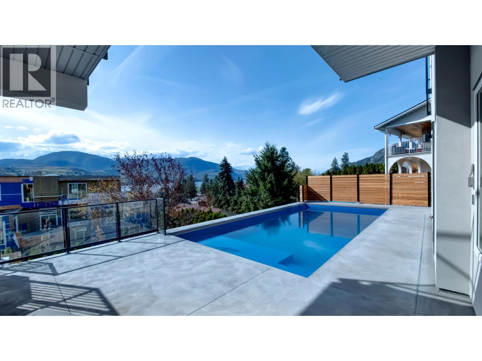 110 Eastside Road - 38