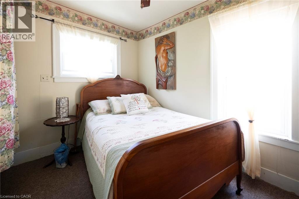 3-bedroom home for sale at 1045 BAY Street, Port Rowan ON · photo 12 of 33