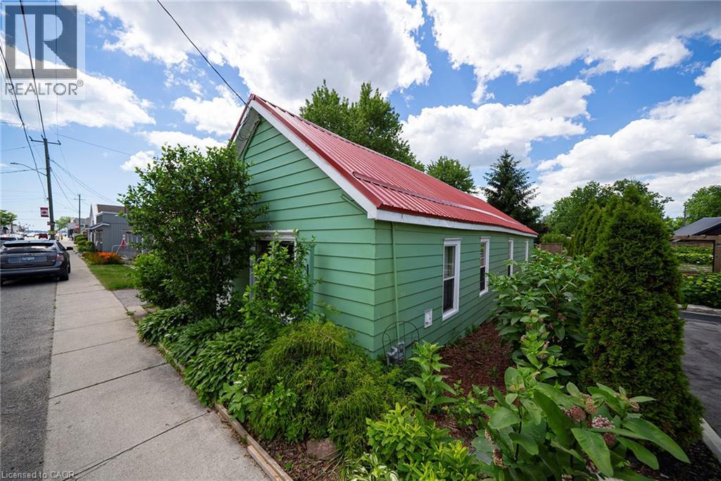 3-bedroom home for sale at 1045 BAY Street, Port Rowan ON · photo 25 of 33