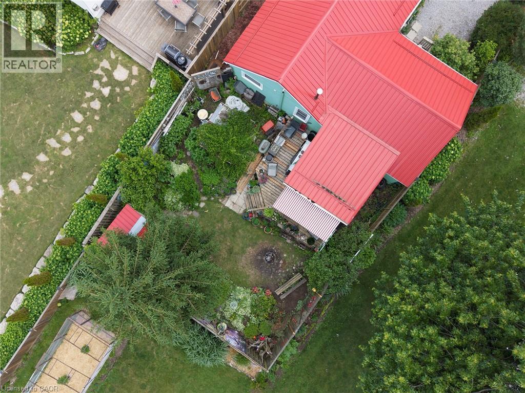 3-bedroom home for sale at 1045 BAY Street, Port Rowan ON · photo 4 of 33