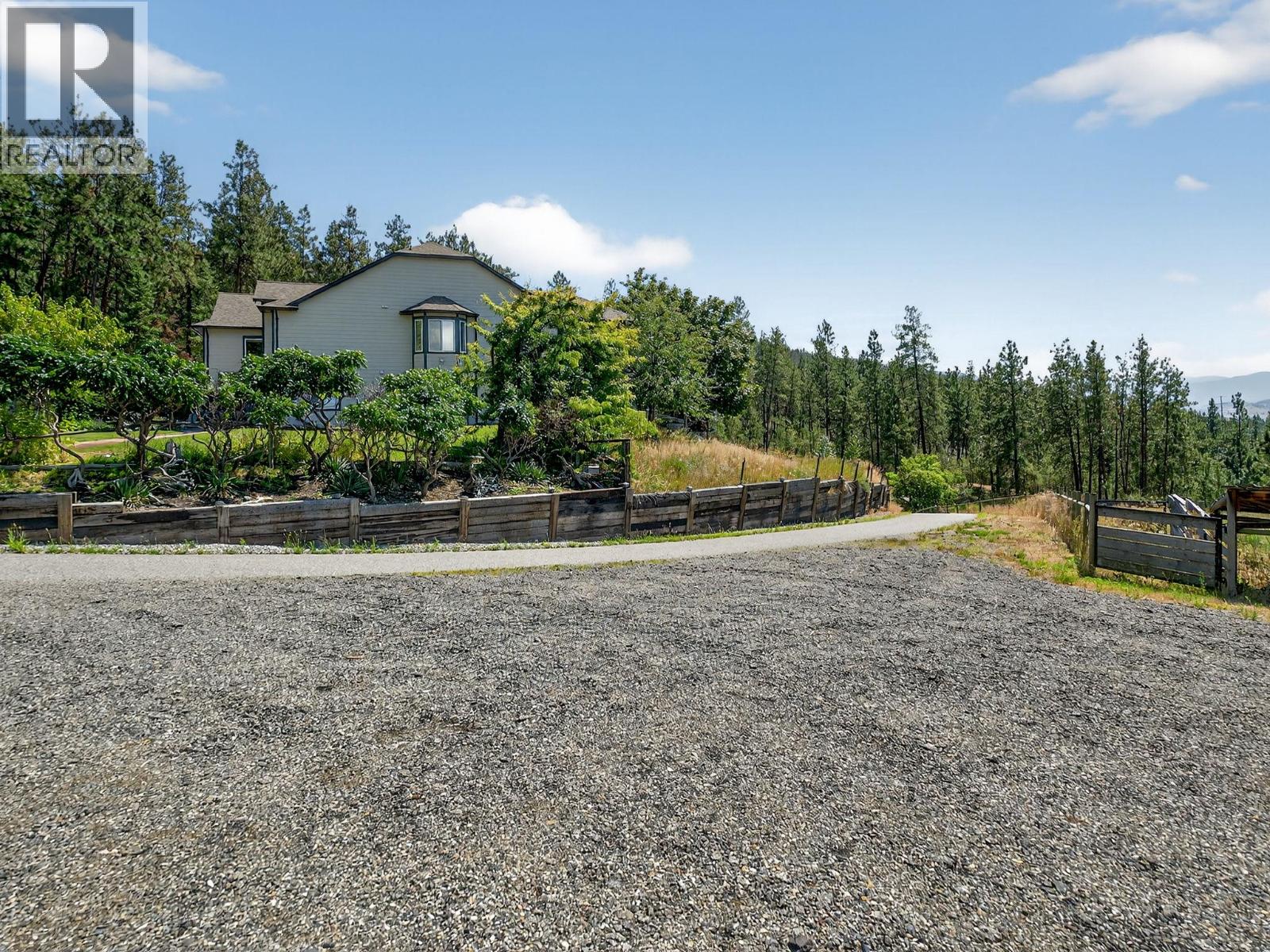 5955 Postill Lake Road - 44