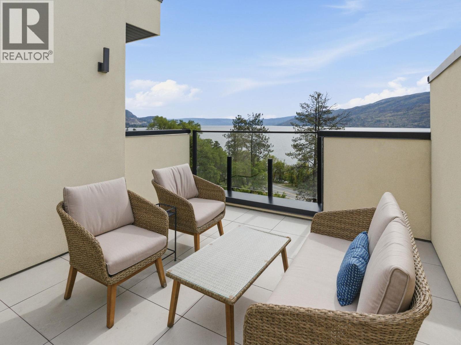 5975 Princess Street - 26