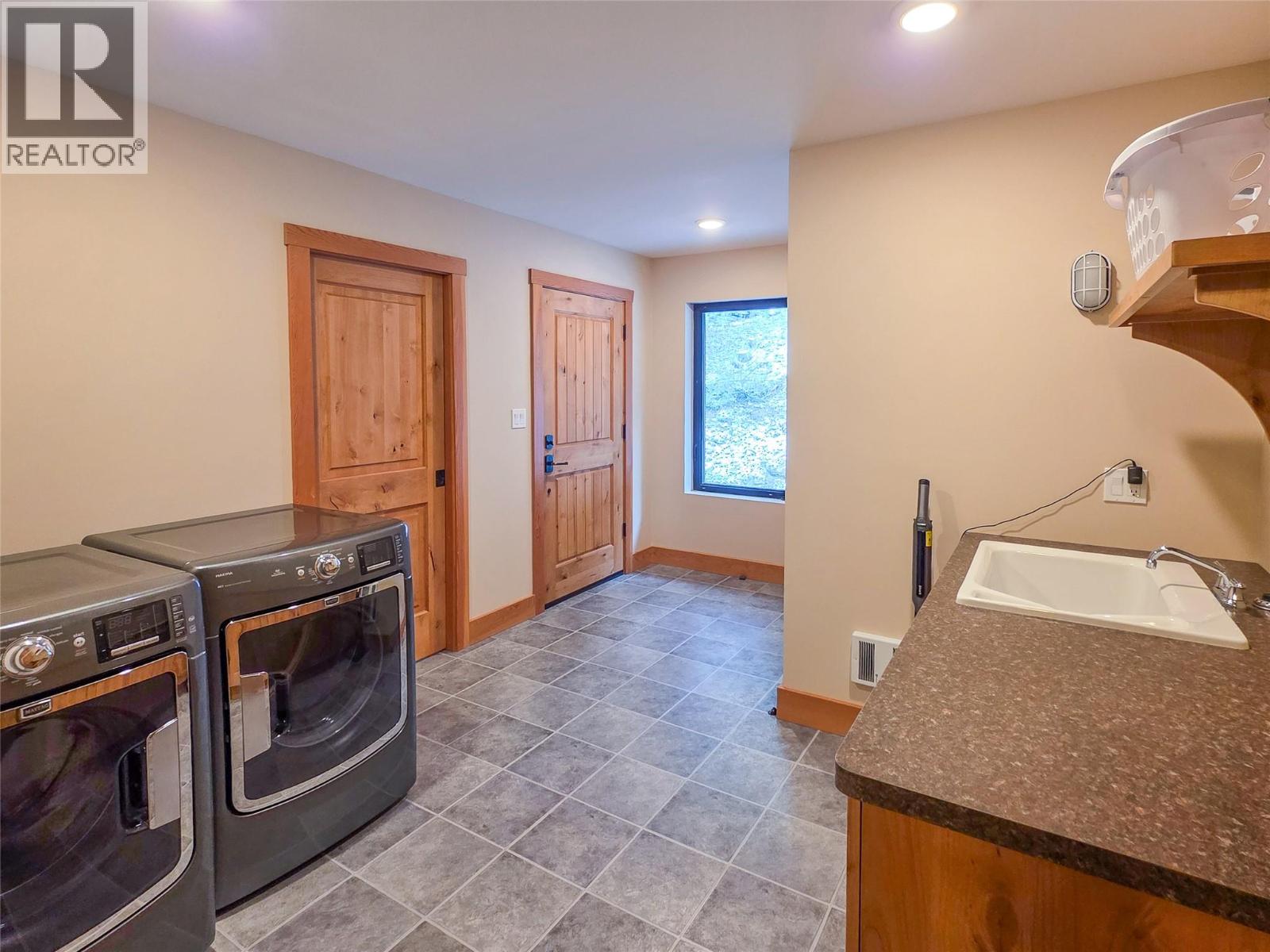 234 WALKERS Lane - 41