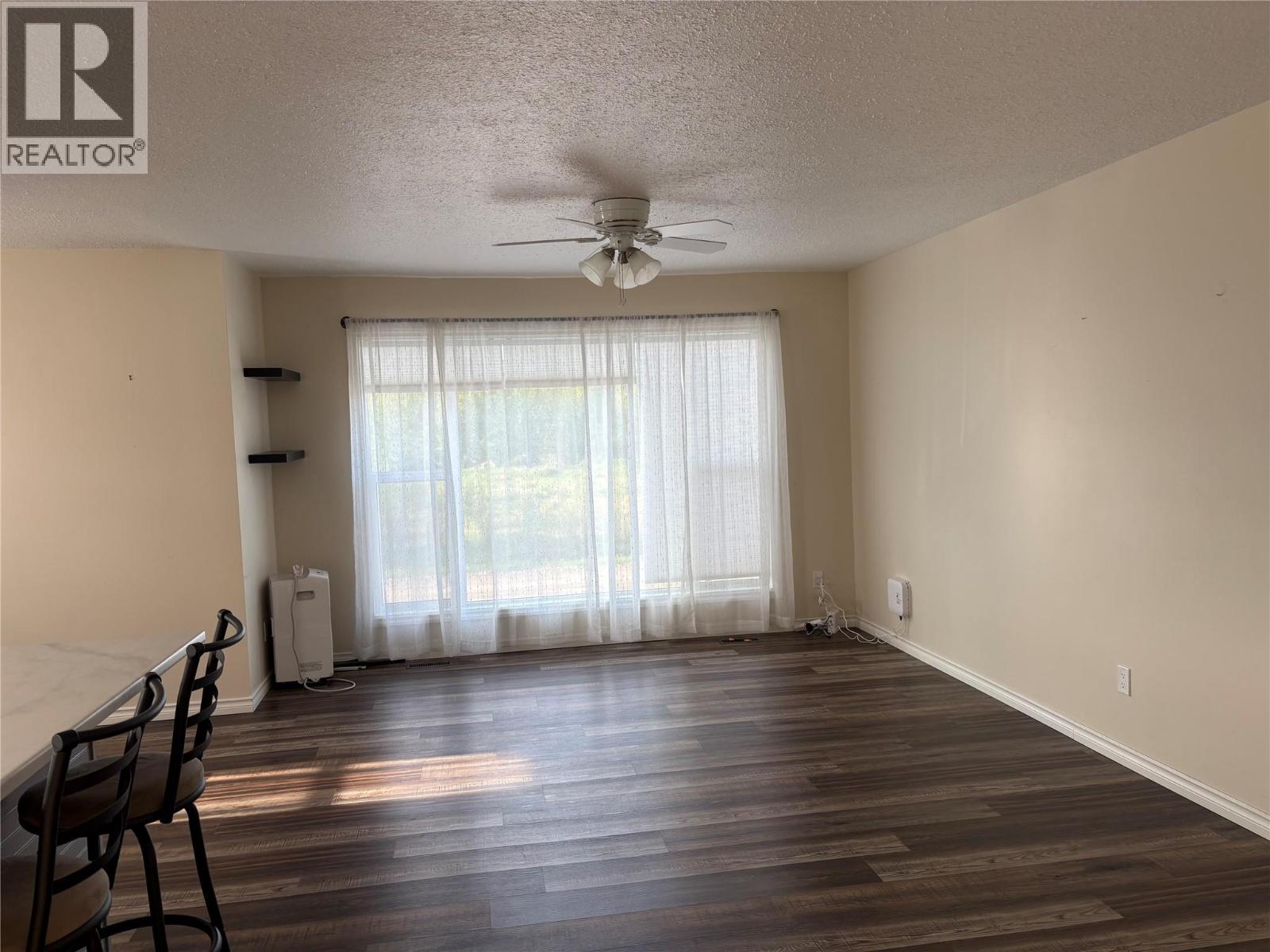 4009 51A Place NE - 9