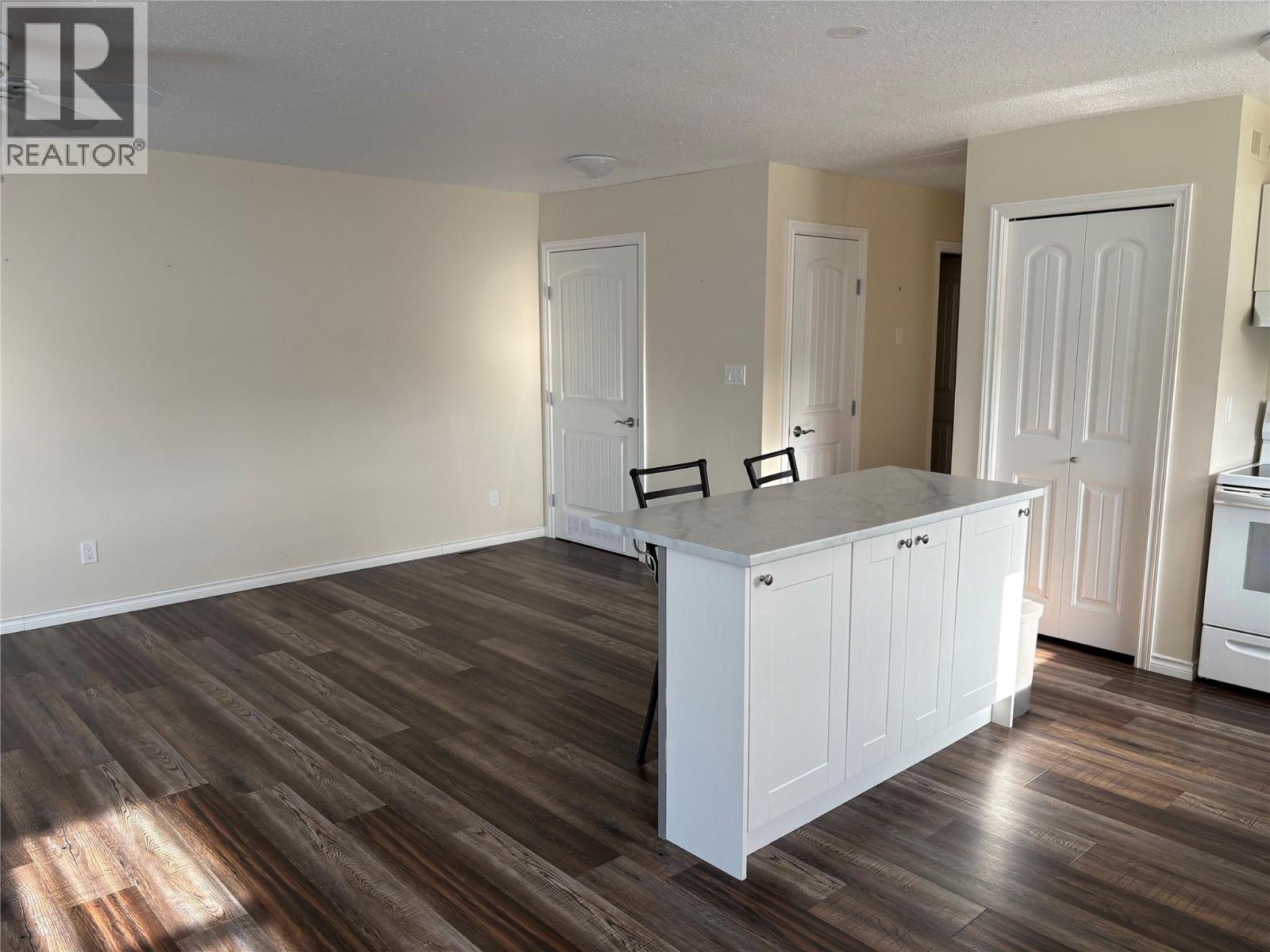4009 51A Place NE - 16