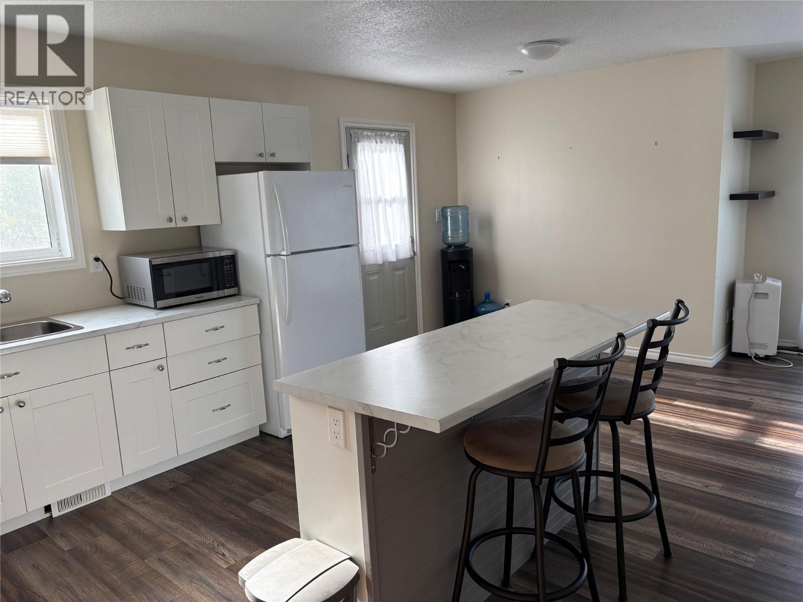 4009 51A Place NE - 8