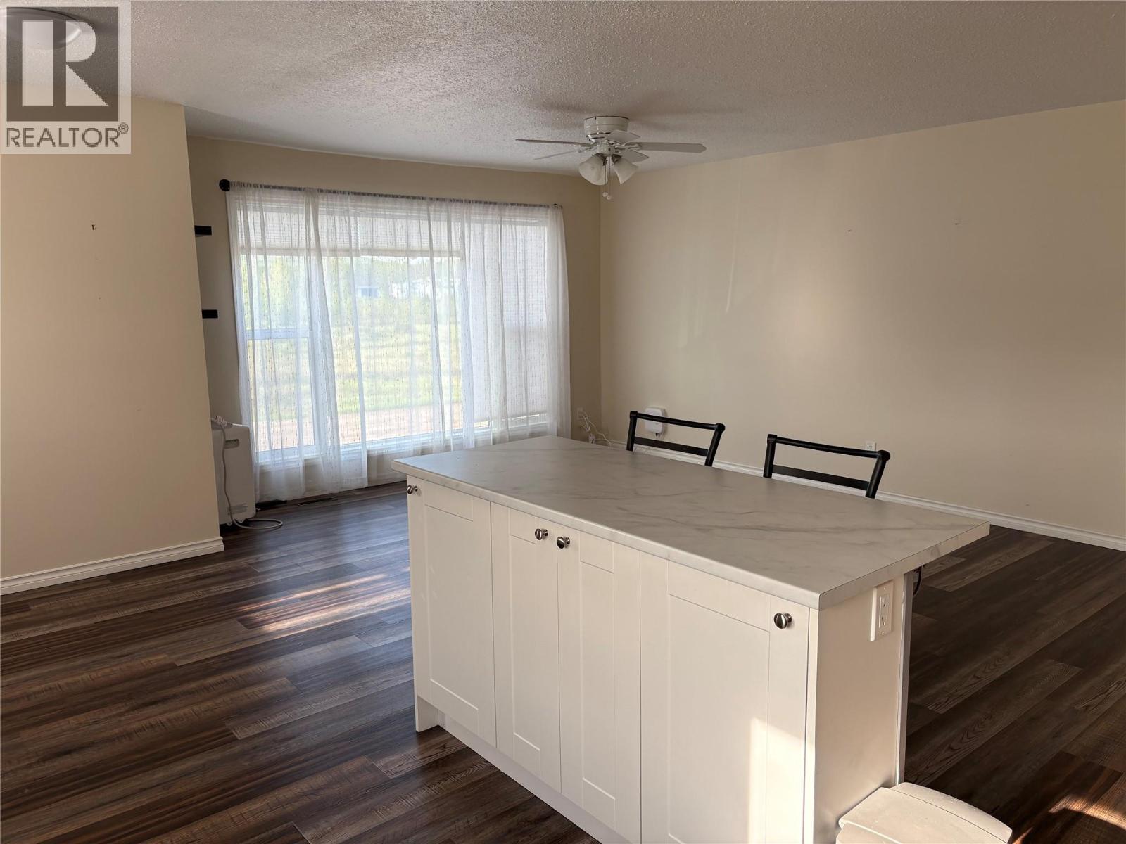 4009 51A Place NE - 12