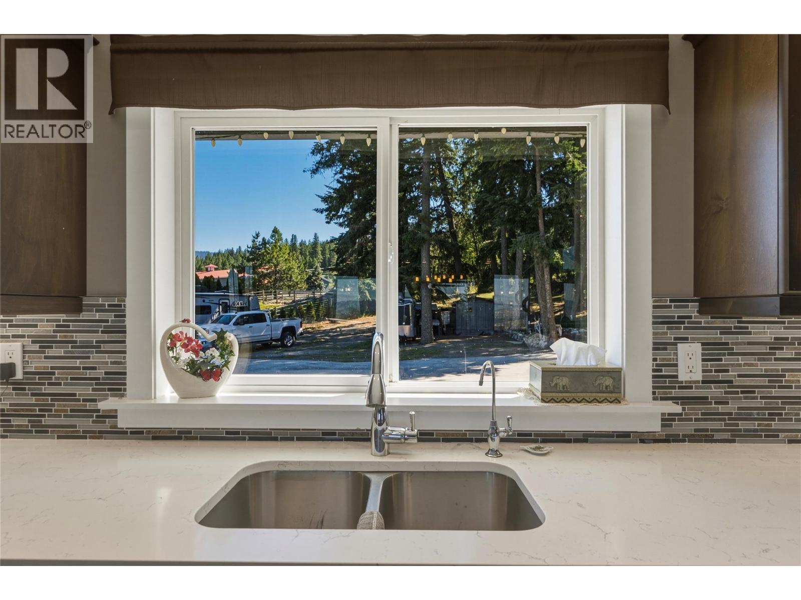  5980 Ranch Road, Vernon