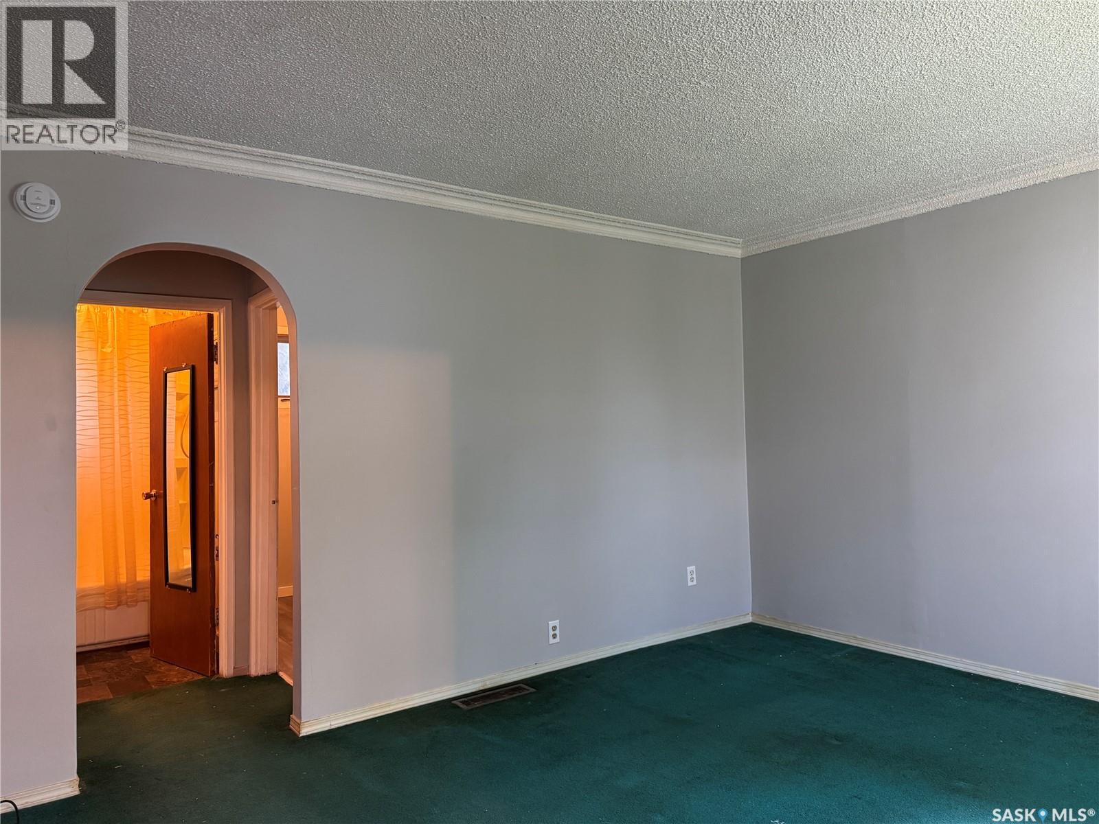 411 4th STREET W - 5
