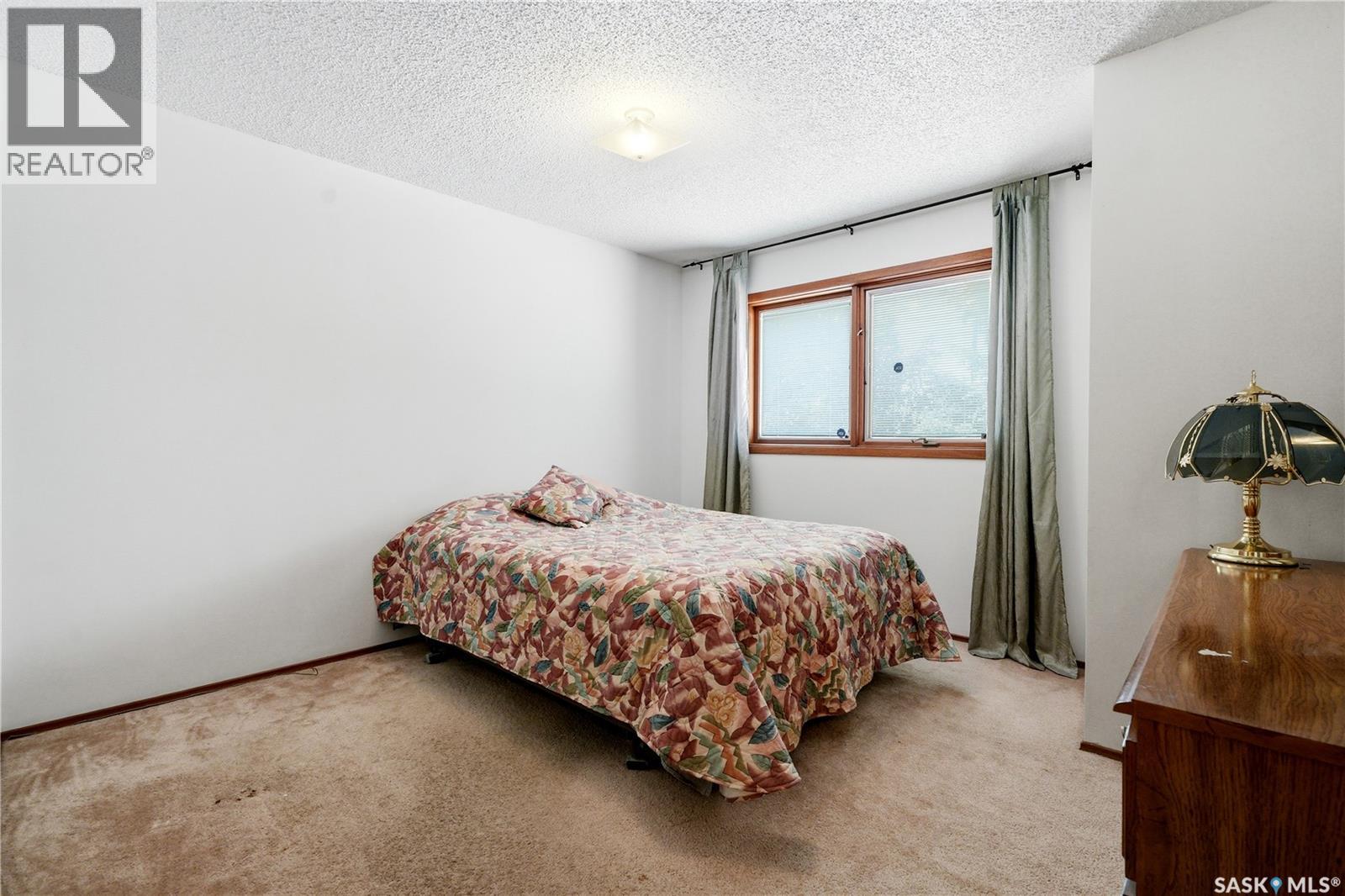 211 Keeley CRESCENT — photo 30