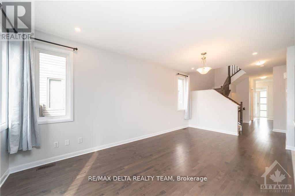 4 Bed, 3 Bath House for Rent in Ottawa – 84 GARDENPOST TERRACE, Ottawa – MLS# X13481586 - Image 7