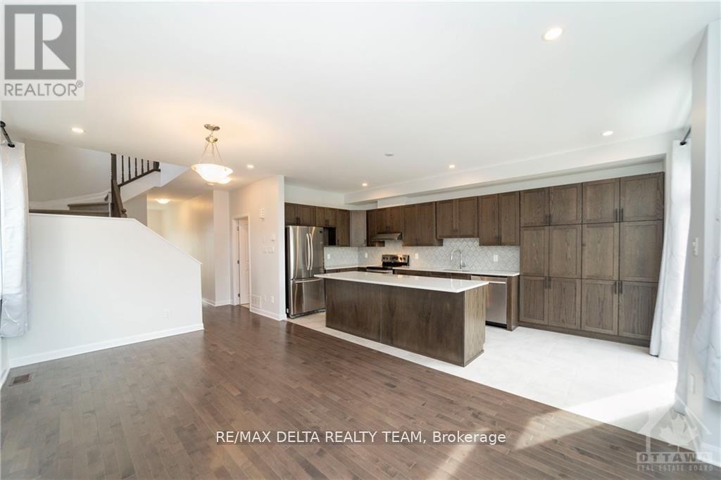 4 Bed, 3 Bath House for Rent in Ottawa – 84 GARDENPOST TERRACE, Ottawa – MLS# X13481586 - Image 9