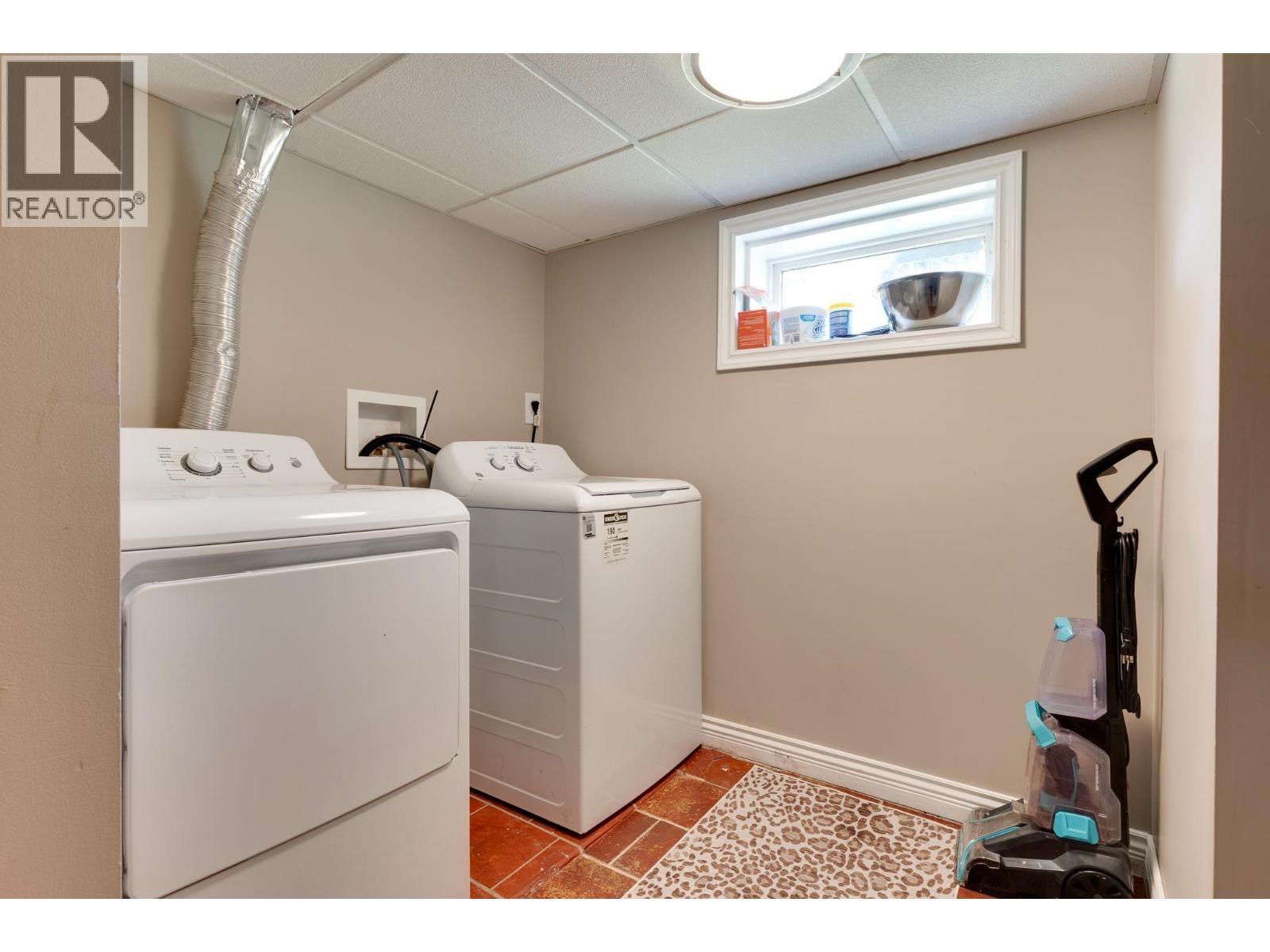 1488 GORSE STREET - 22