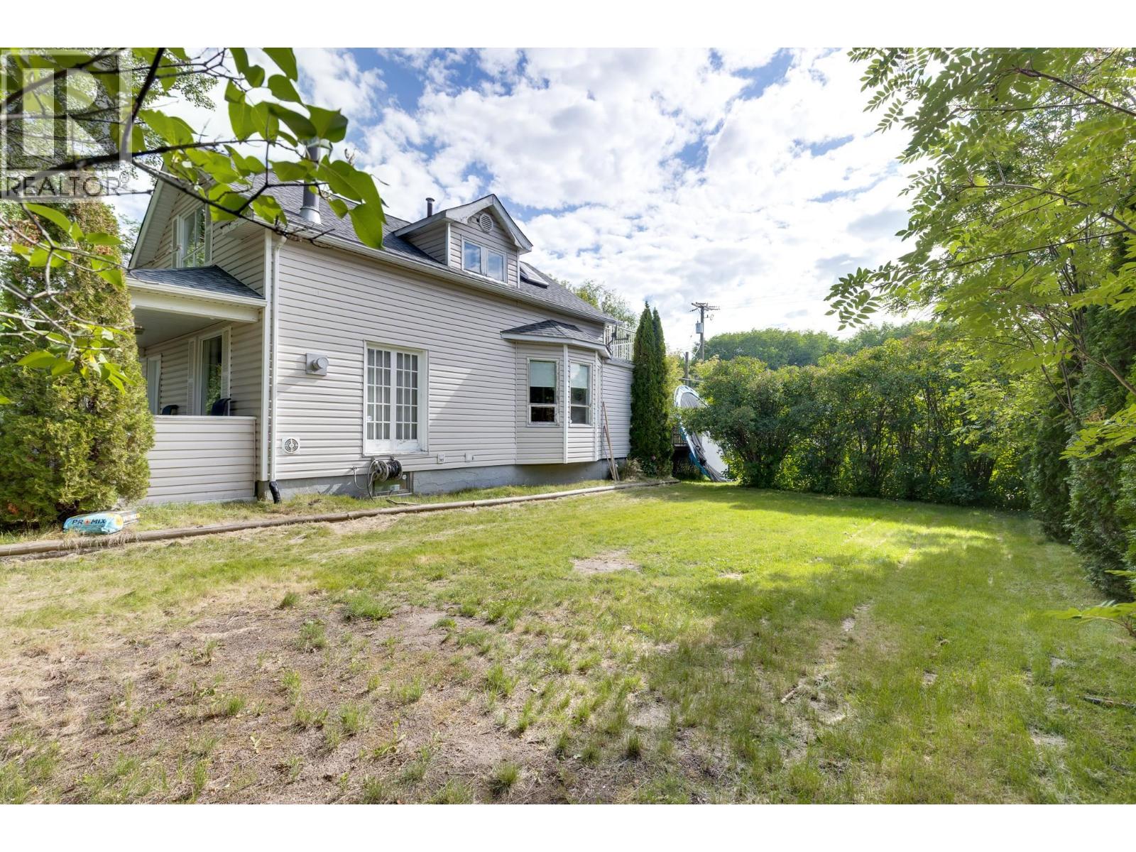 1488 GORSE STREET - 34