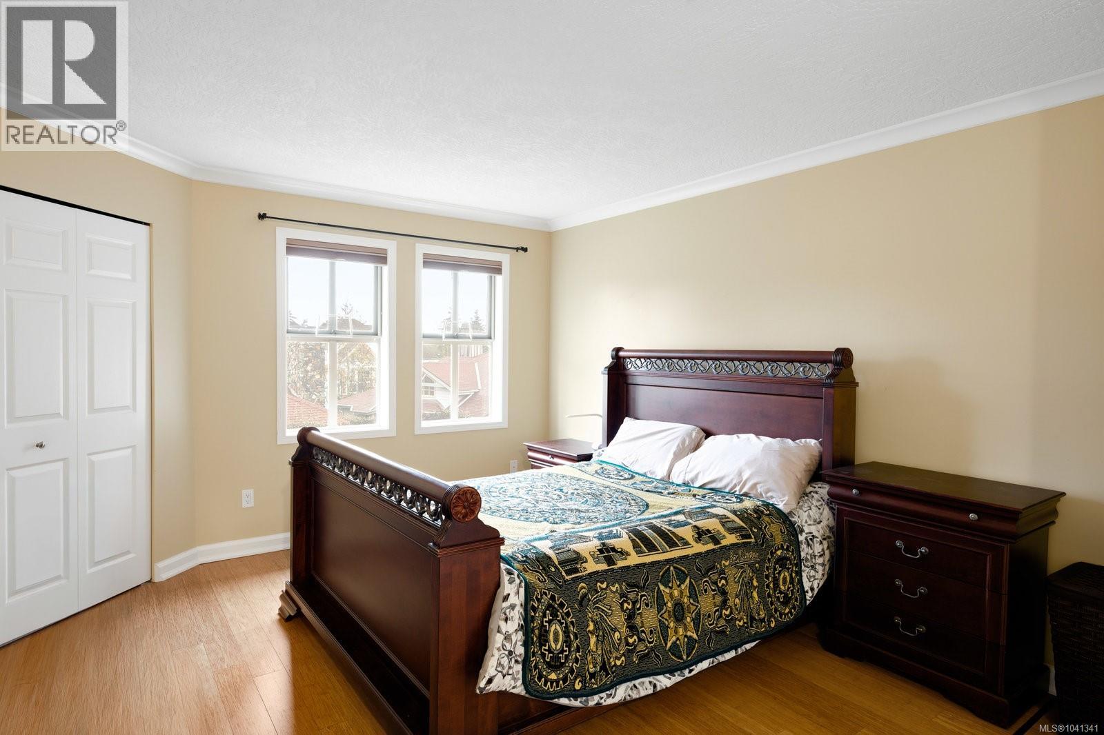 #8 500 Marsett Pl - 11