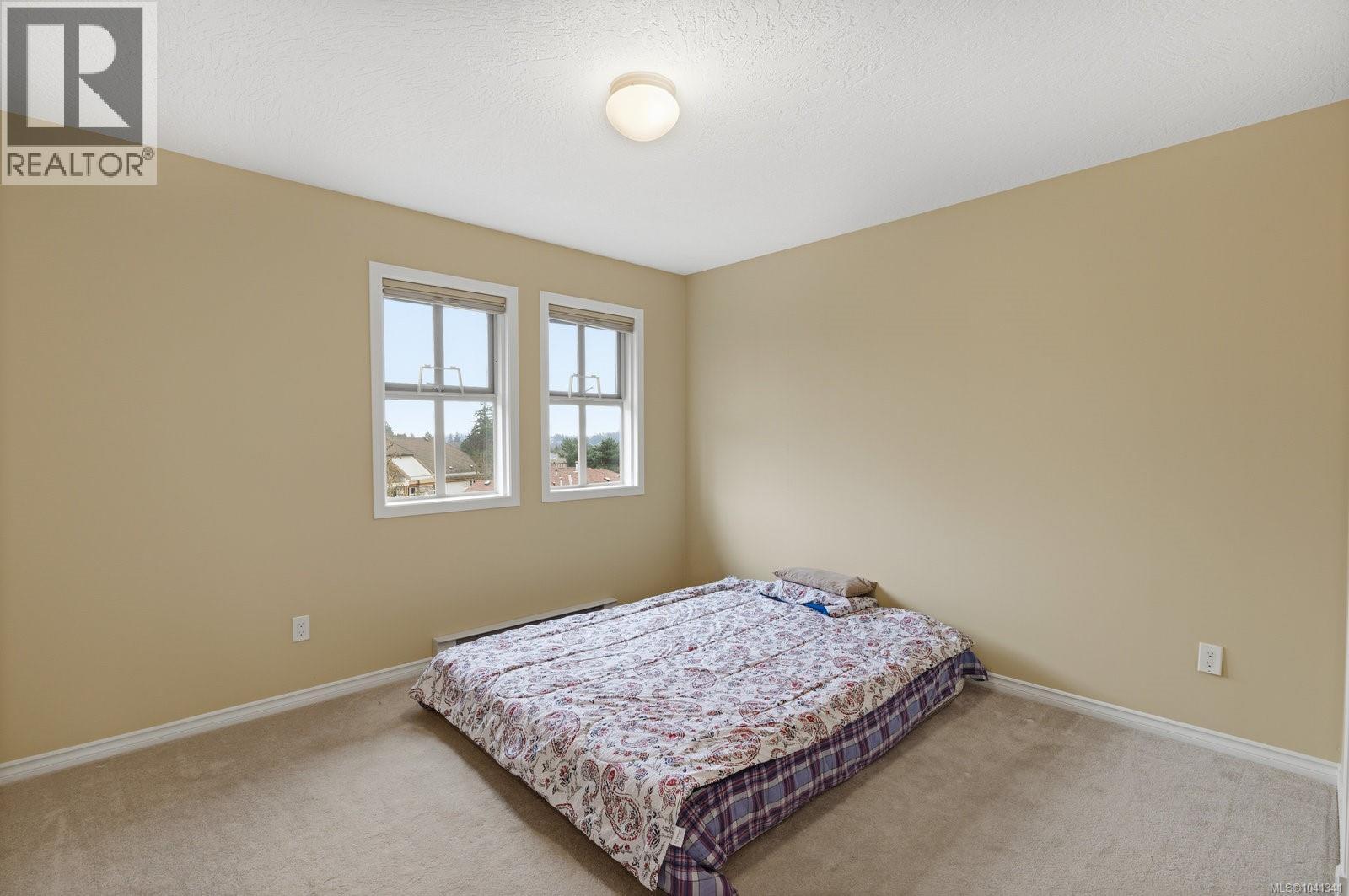 #8 500 Marsett Pl - 16