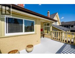 916 Thirteenth Street, New Westminster, BC V3M4N1 Photo 36