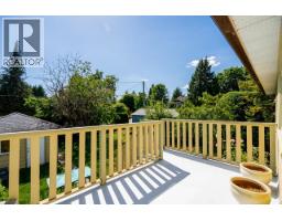 916 Thirteenth Street, New Westminster, BC V3M4N1 Photo 37