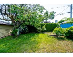 916 Thirteenth Street, New Westminster, BC V3M4N1 Photo 32