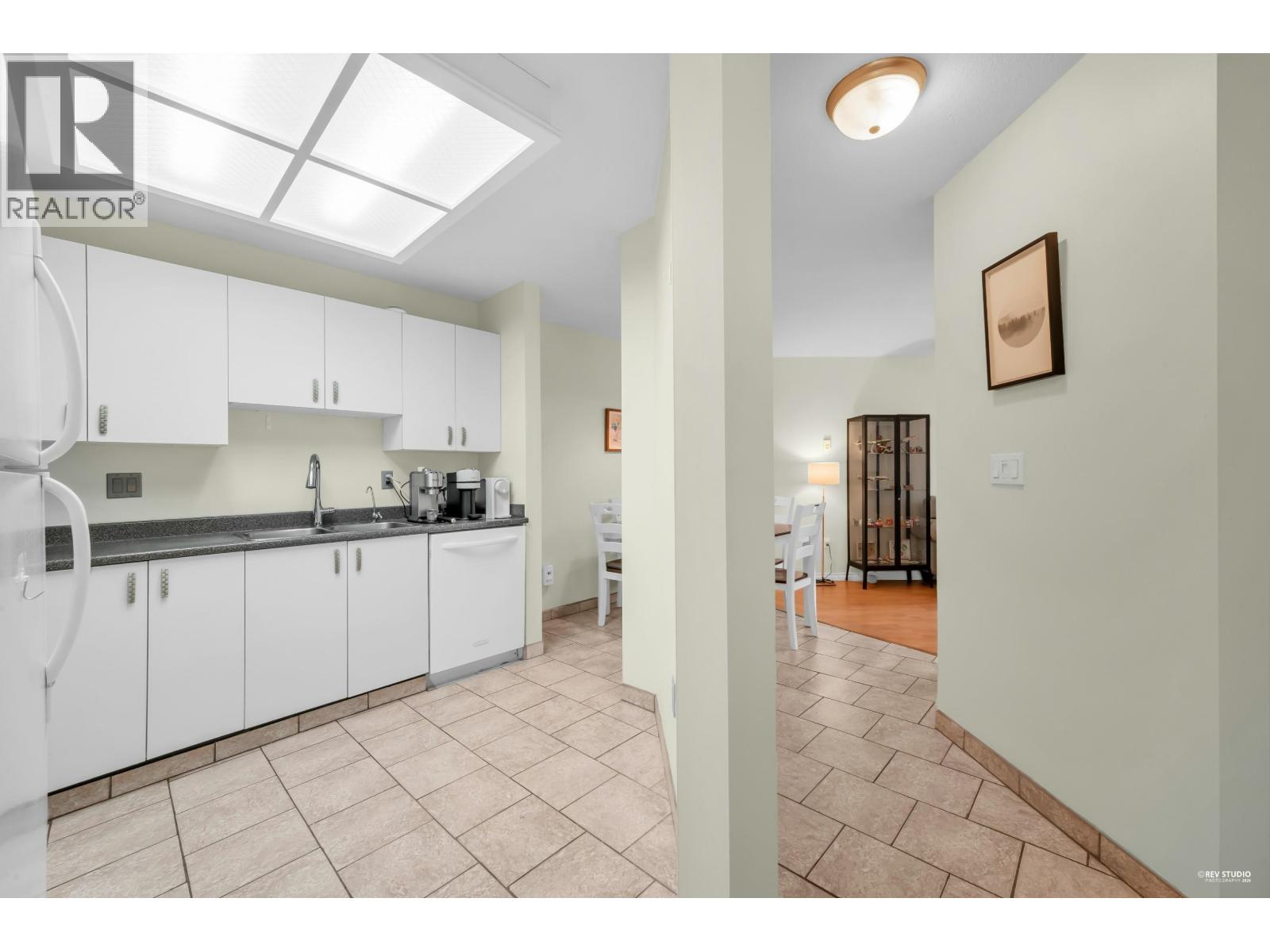 #101-7840 MOFFATT Road, Richmond