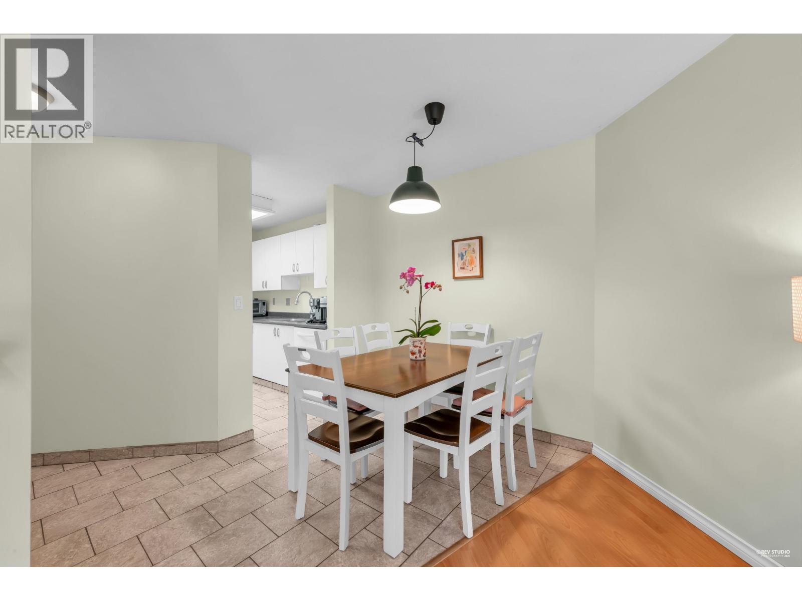 #101-7840 MOFFATT Road, Richmond