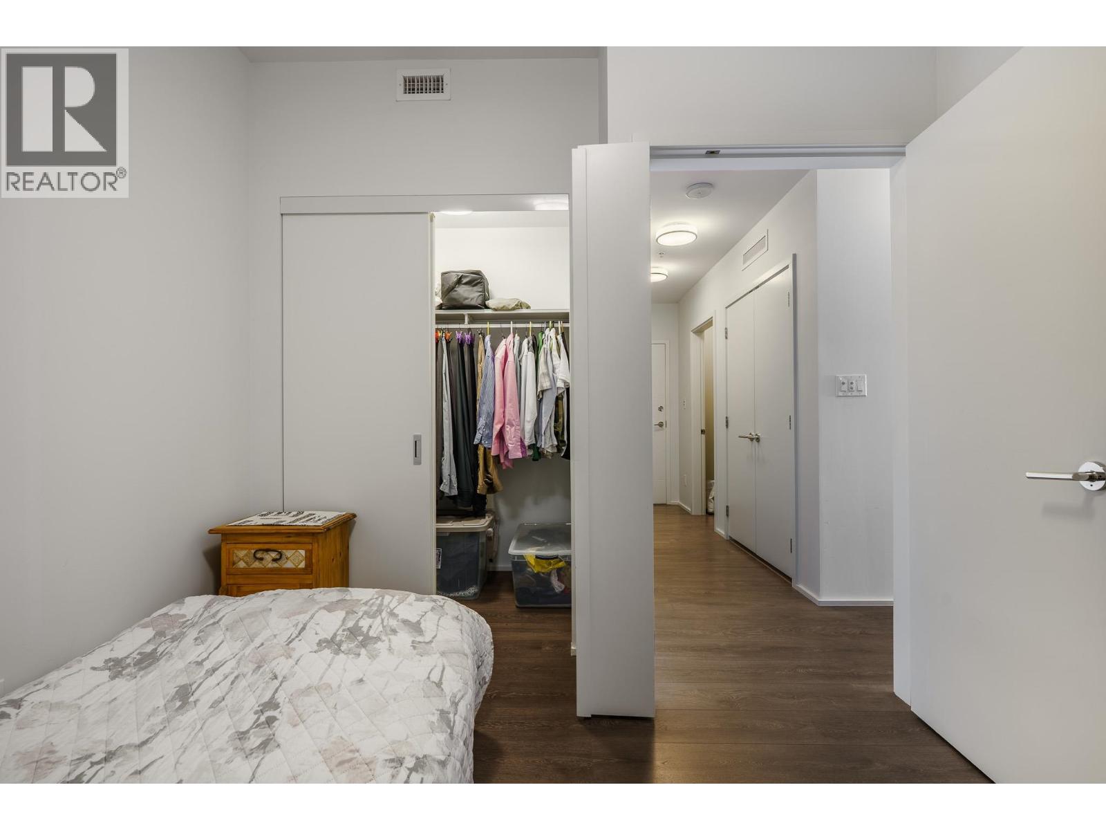 4807 1955 ALPHA WAY, Burnaby