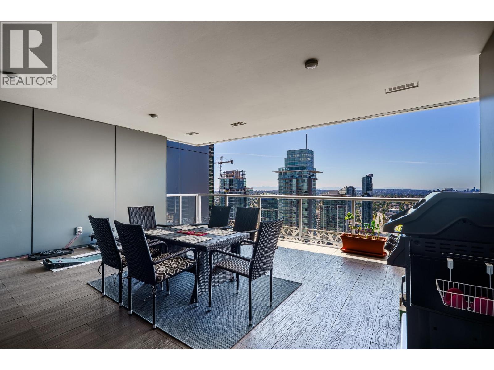 4807 1955 ALPHA WAY, Burnaby