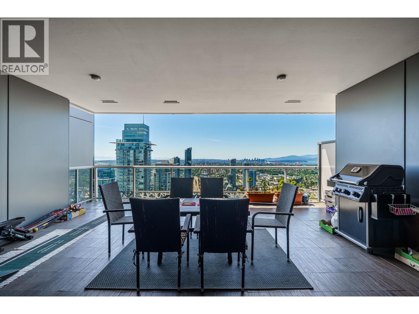 4807 1955 ALPHA WAY, Burnaby