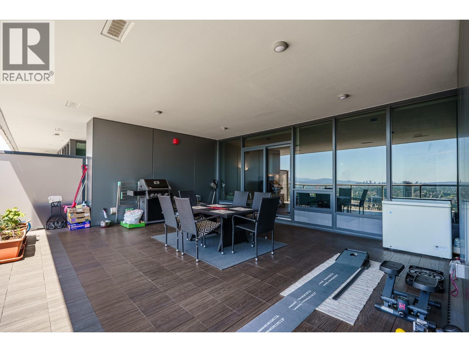 4807 1955 ALPHA WAY, Burnaby