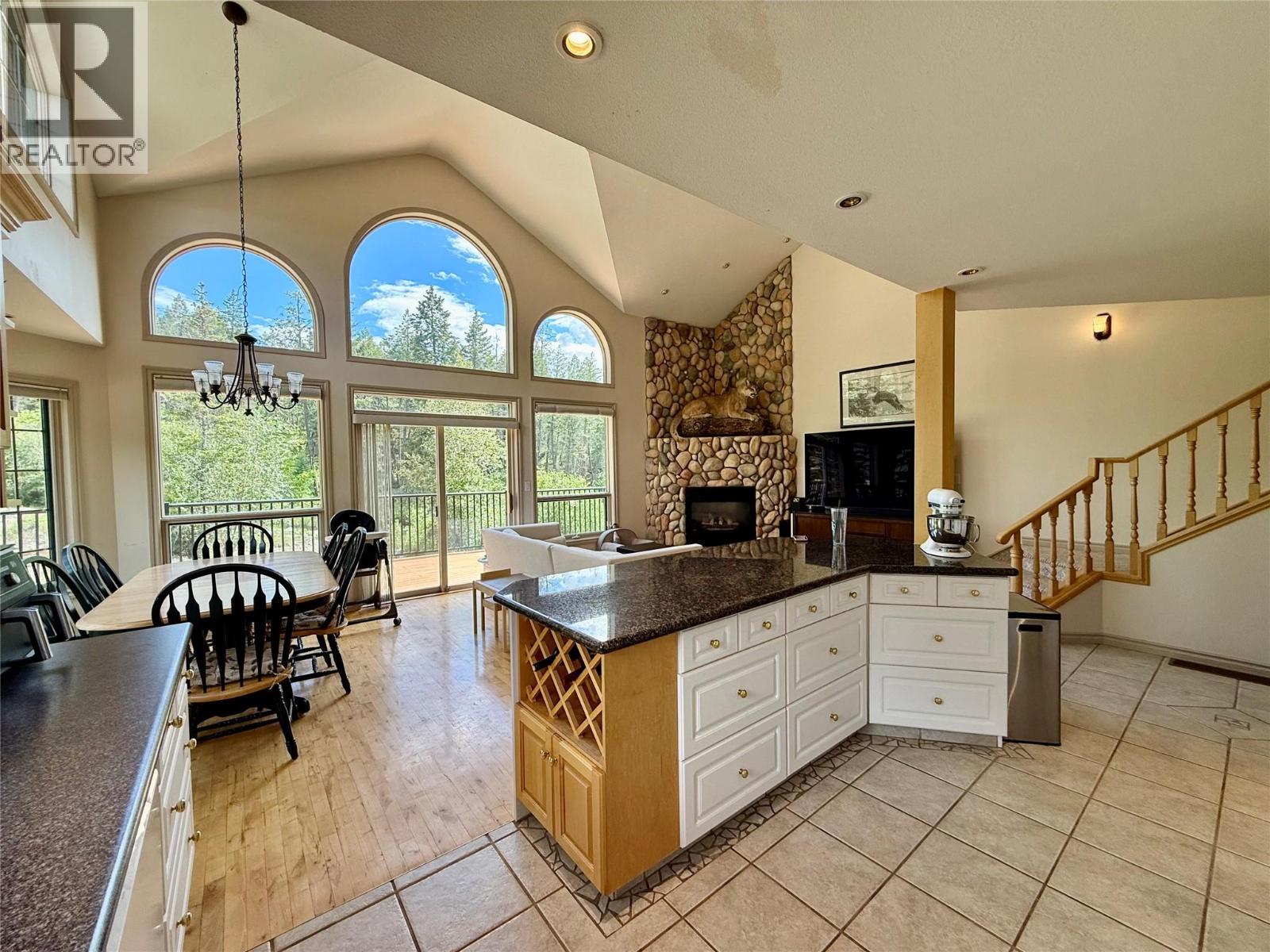 #1203 5201 Fairway Drive - 11