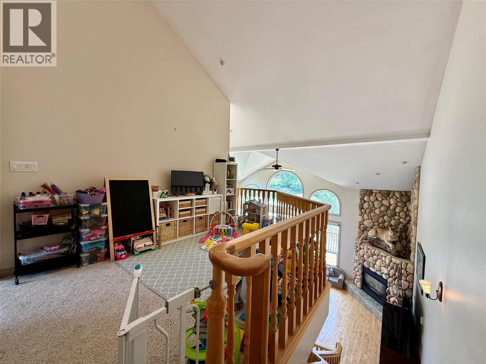 #1203 5201 Fairway Drive - 14