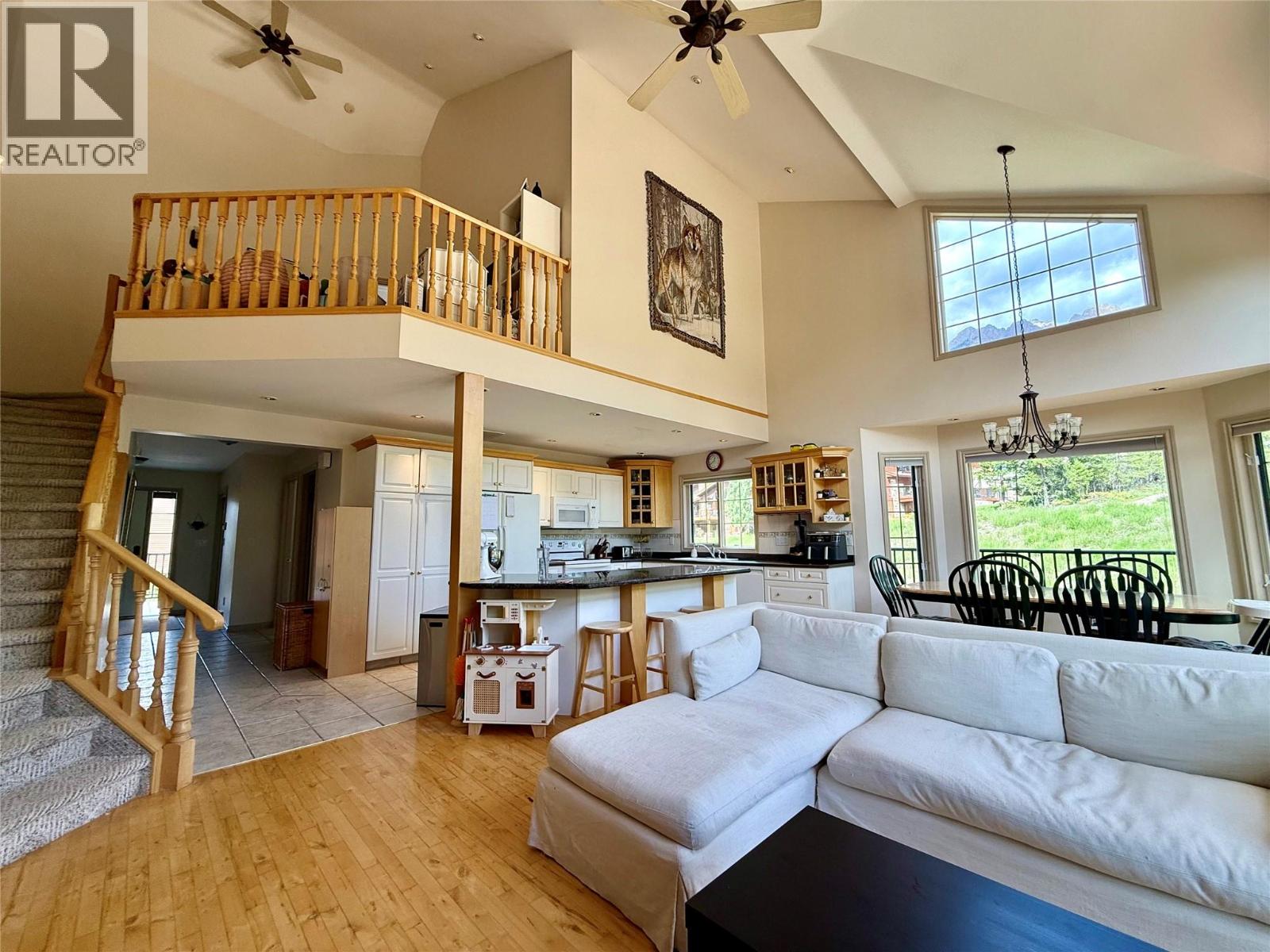 #1203 5201 Fairway Drive - 13