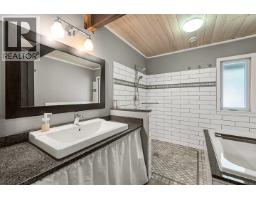 9270 Pinetree Lane, Whistler, BC V8E0G5 Photo 10