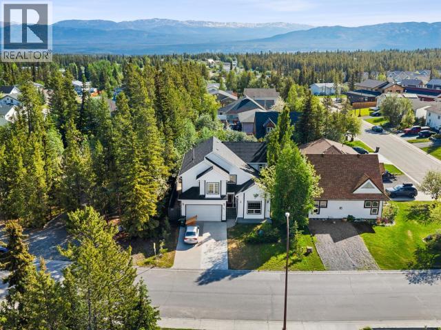 86 FINCH CRESCENT - 2