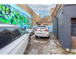 Bedroom 3 - 811 Bloor Street W, Toronto, ON M6G1L8 Photo 6