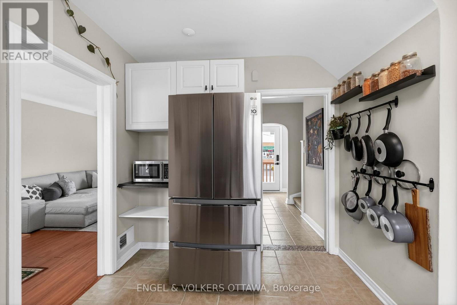 344 RICHELIEU AVENUE - 19