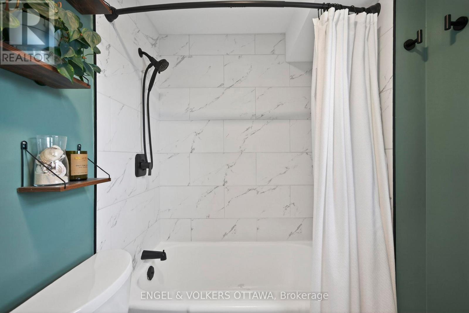 344 RICHELIEU AVENUE - 30