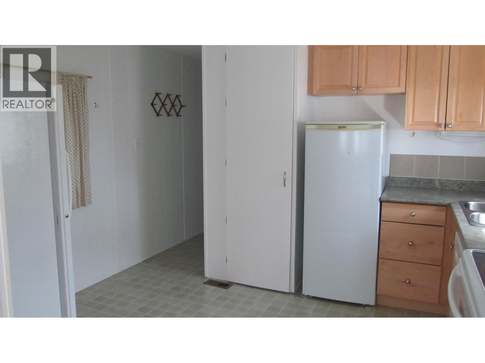 #9 375 HORSE LAKE ROAD - 11