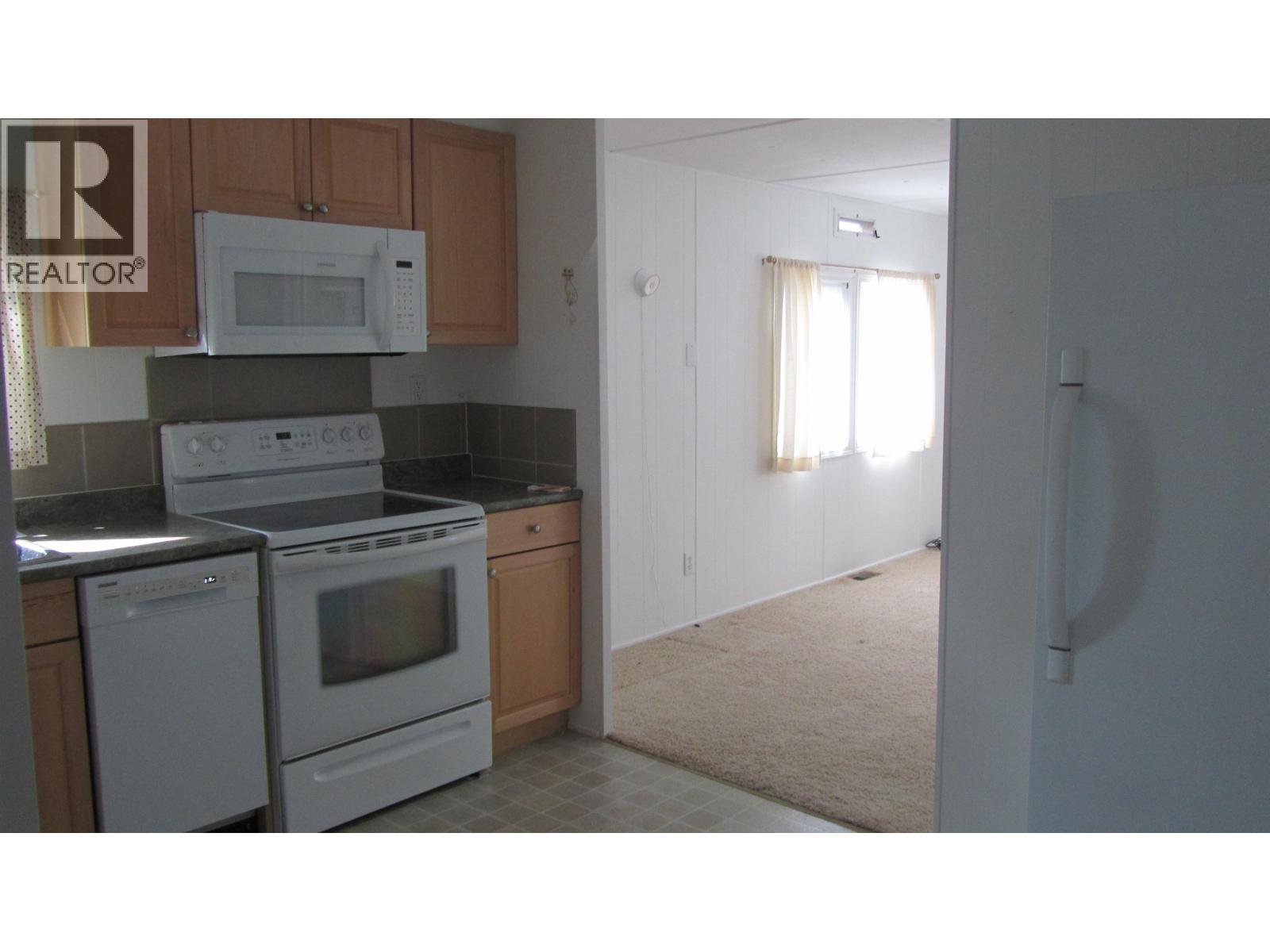 #9 375 HORSE LAKE ROAD - Image 13