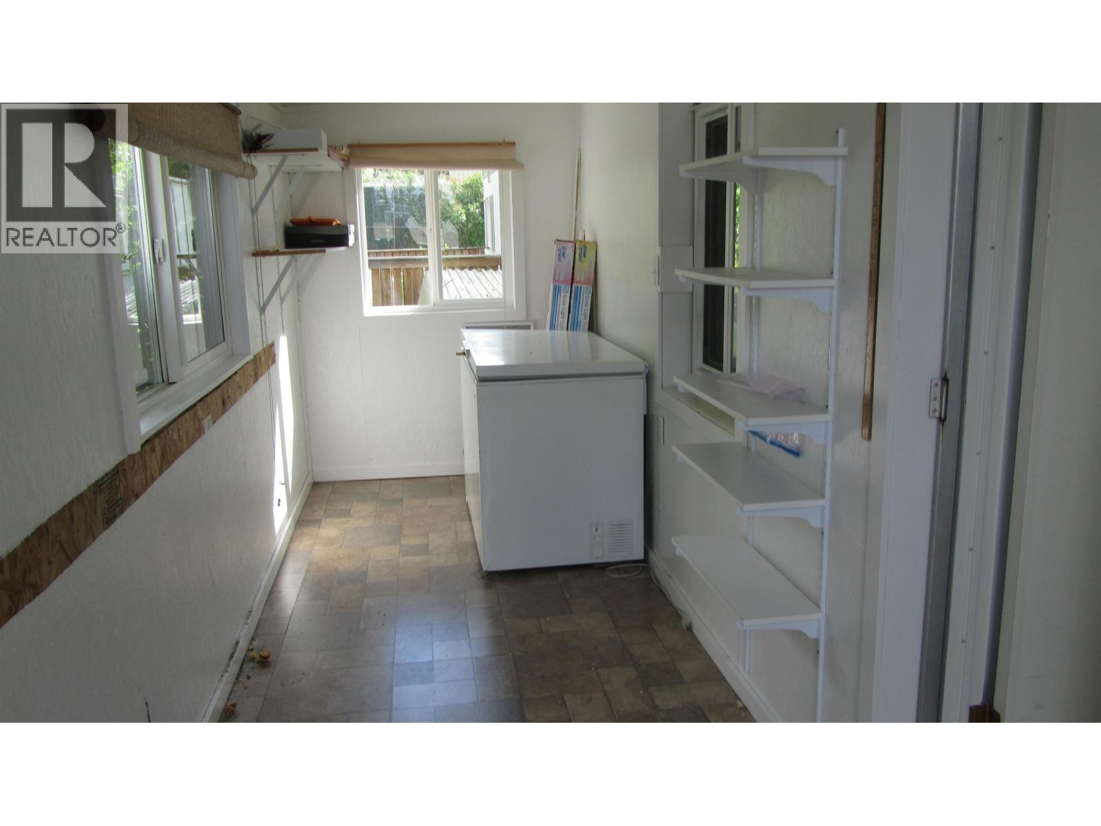 #9 375 HORSE LAKE ROAD - 8