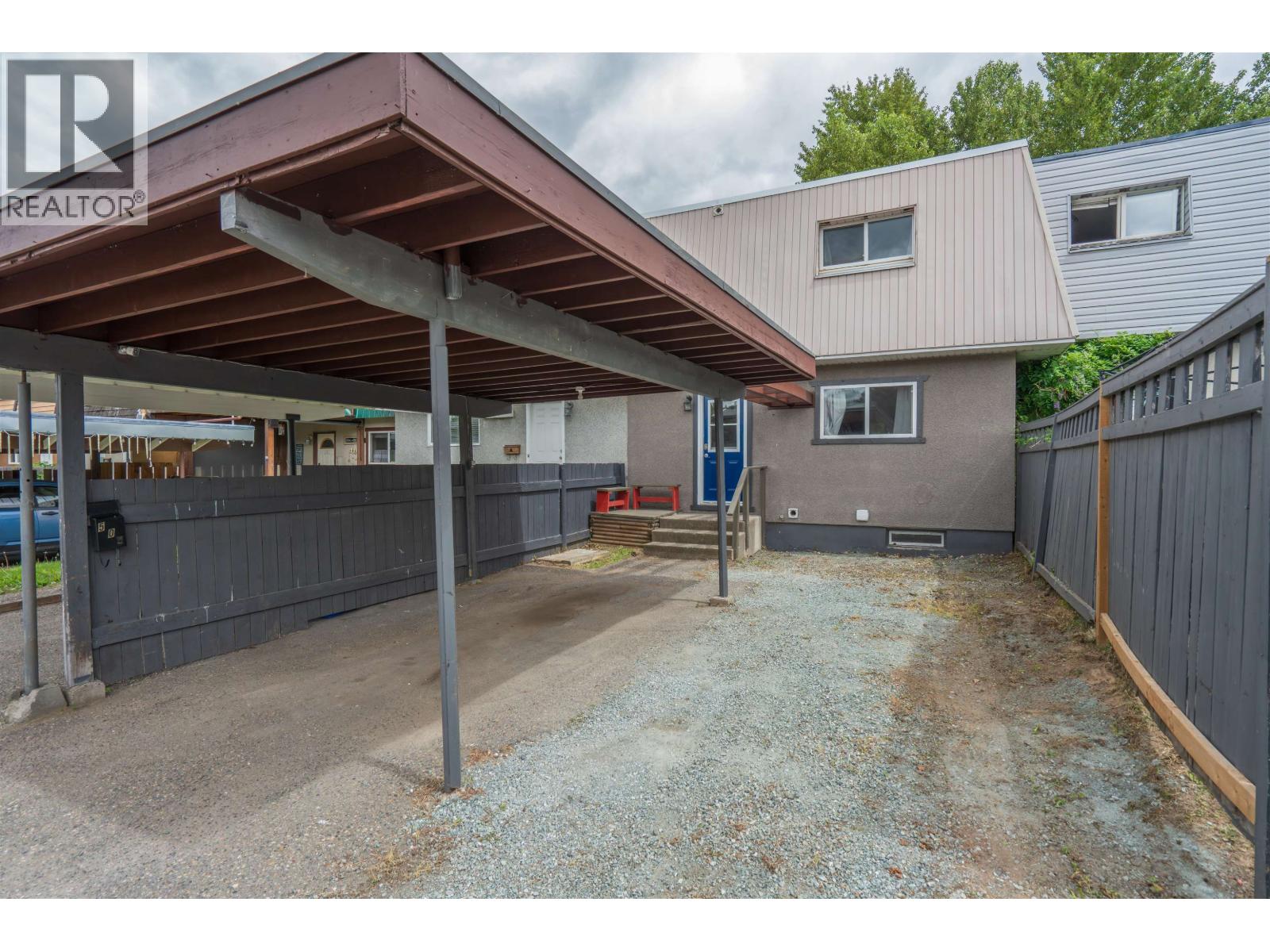 508 BEECH CRESCENT - 4
