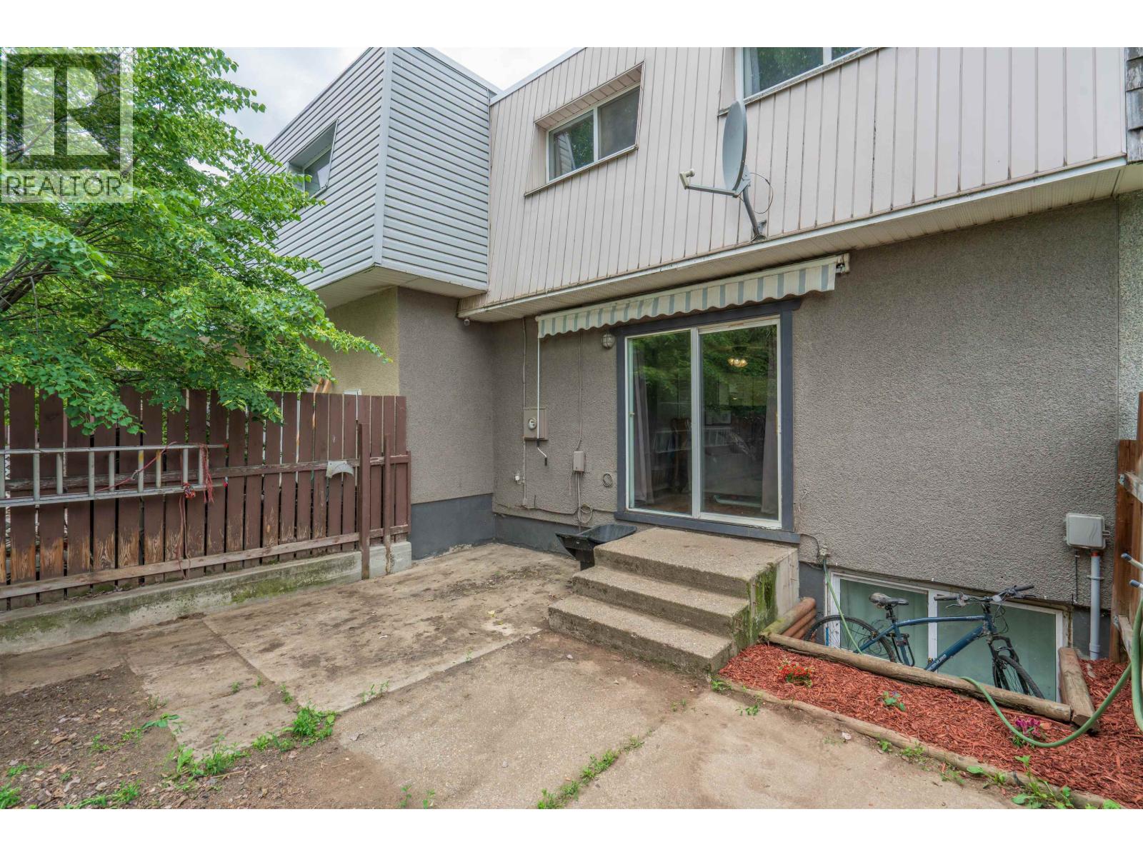 508 BEECH CRESCENT - 6