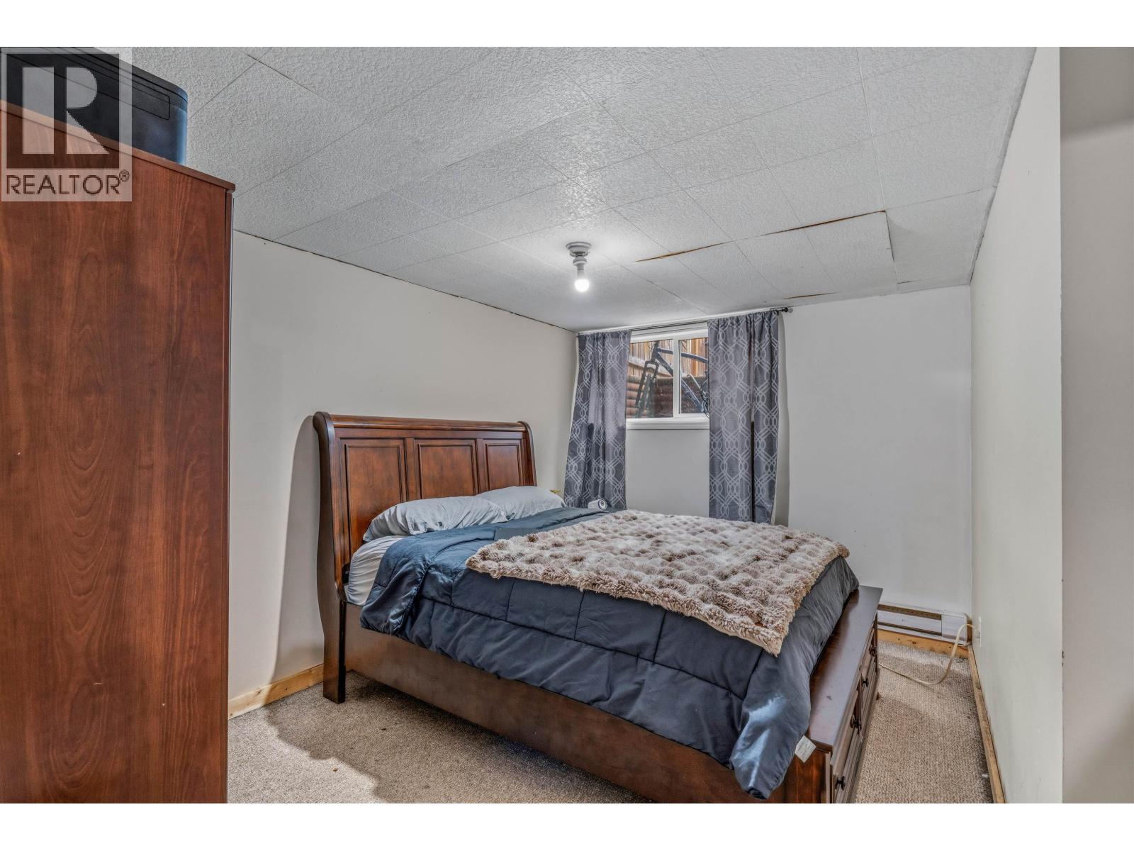 508 BEECH CRESCENT - 24